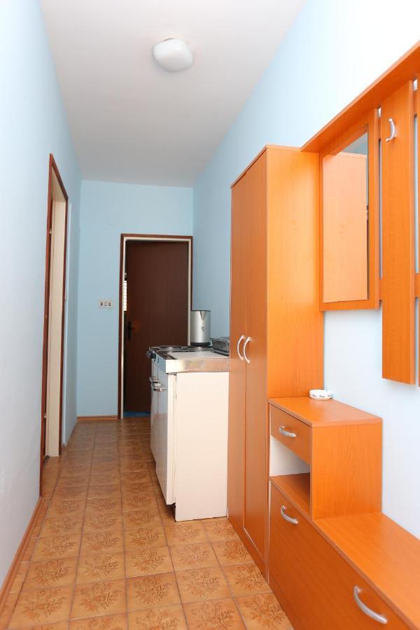 Rooms With A Parking Space Split - 17766 Экстерьер фото